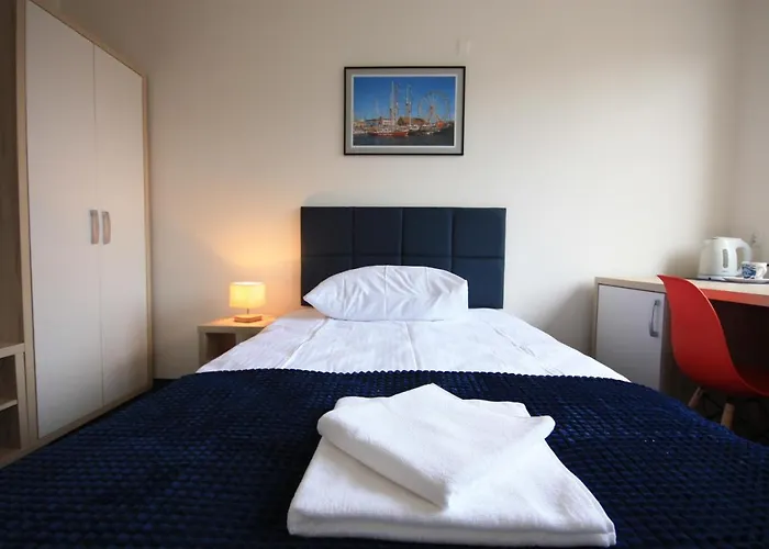 Studencki Dom Marynarza Pasat Hostel *